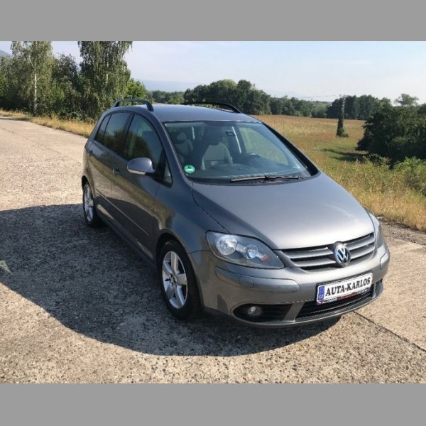 Volkswagen Golf Plus 1,4TSi 90kW VYHŘÍVANÉ SEDAČKY, TOP STAV