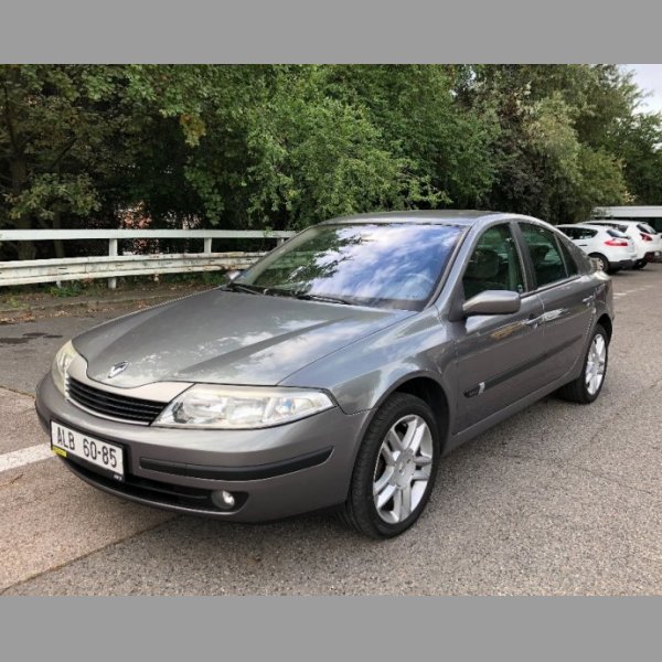 Renault Laguna 1.8. - ABSOLUTNĚ BEZ KOROZE - IDEÁLNÍ STAV