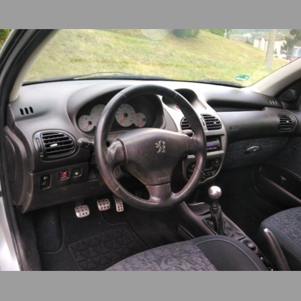 Prodám Peugeot 206