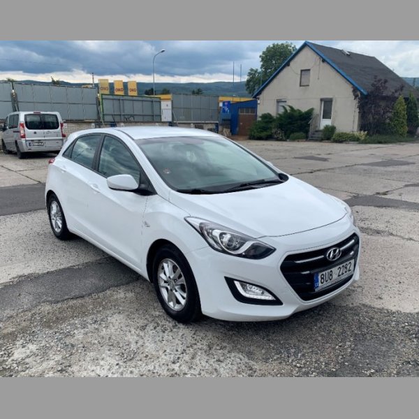 Hyundai I30 81 KW, První majitel, servis jen Hyundai