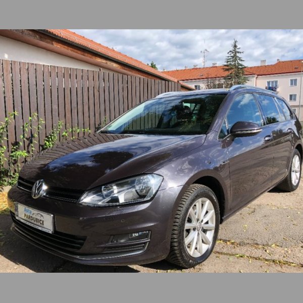 VW Golf VII Variant 1.6TDI Lounge, 97.000 km, 2015