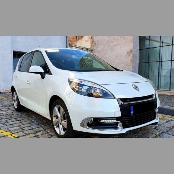 Renault Scénic 1.5dCI 81kw, duální klima, polokůže