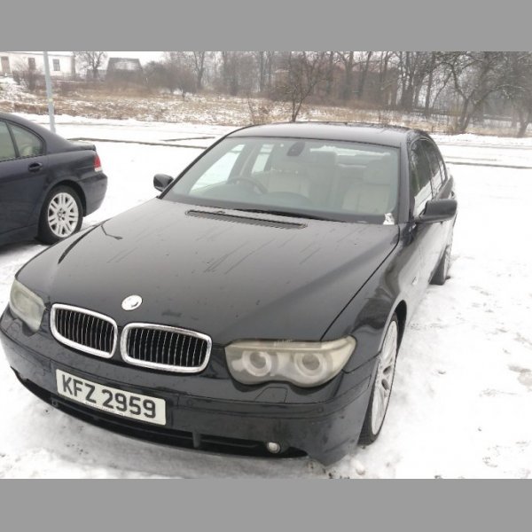 BMW E65 745i cokoliv z auta, 2004 177k km najeto