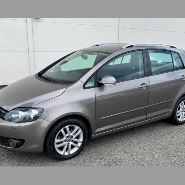 VOLKSWAGEN GOLF PLUS 1.6 TDI HIGHLINE, PARK. SENZ., 1. MAJ.