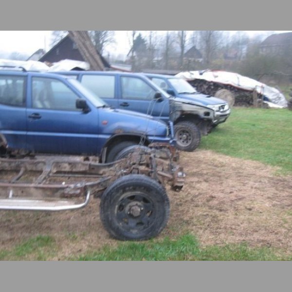 nissan terrano 2 maverick a d 22 díly 74 92 76 kw