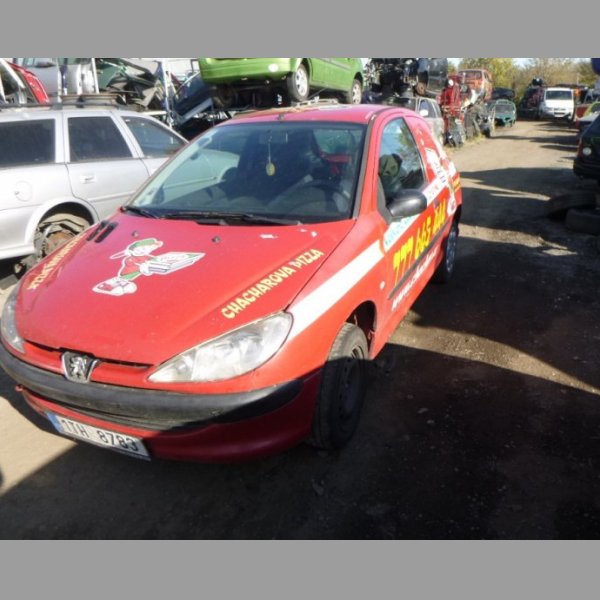 Náhradní díly Peugeot 206 1.4 i ( 8HX ) 50kW r.2004